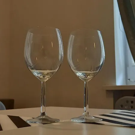 Self Check-in Targi Mtp Airport Szpital P * Poznań