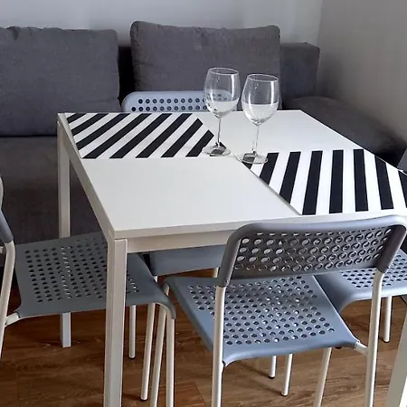 Self Check-in Targi Mtp Airport Szpital P Apartament